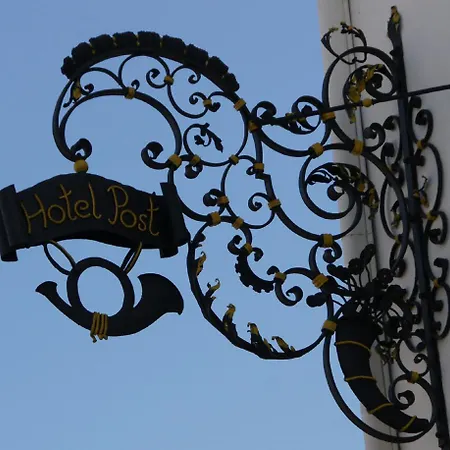 Hotel Post Hoenigwirt