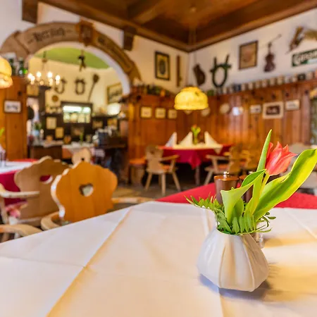 Post Hoenigwirt Hotel 3*