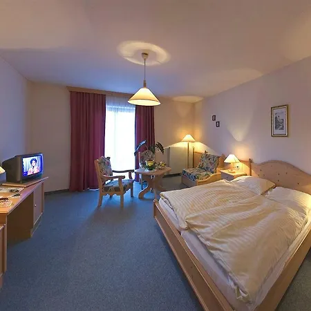 Post Hoenigwirt Kirchschlag in der Buckligen Welt