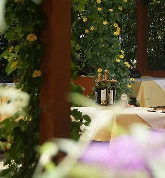 Post Hoenigwirt Hotel