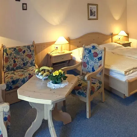 Hotel Post Hoenigwirt Kirchschlag in der Buckligen Welt