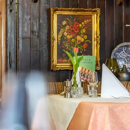 Hotel Post Hoenigwirt Kirchschlag in der Buckligen Welt