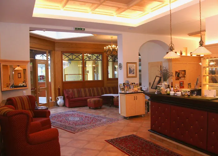 Hotel Post Hönigwirt 3*