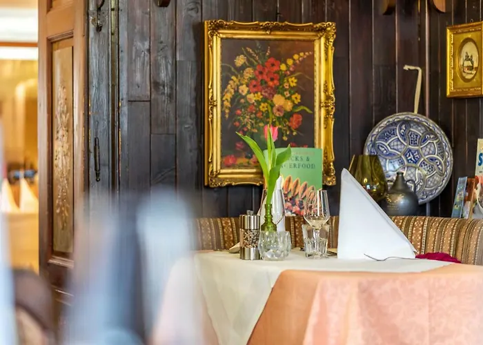 מלון Post Hoenigwirt Kirchschlag in der Buckligen Welt